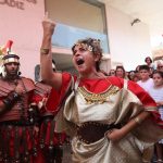 fotos:-gadea-musgades,-panem,-circus-et-chicharrones…-en-el-mercado