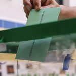 ¿se-puede-ir-a-votar-con-la-camiseta-del-cadiz-cf?-las-prendas-prohibidas-que-no-puedes-llevar-al-colegio-electoral
