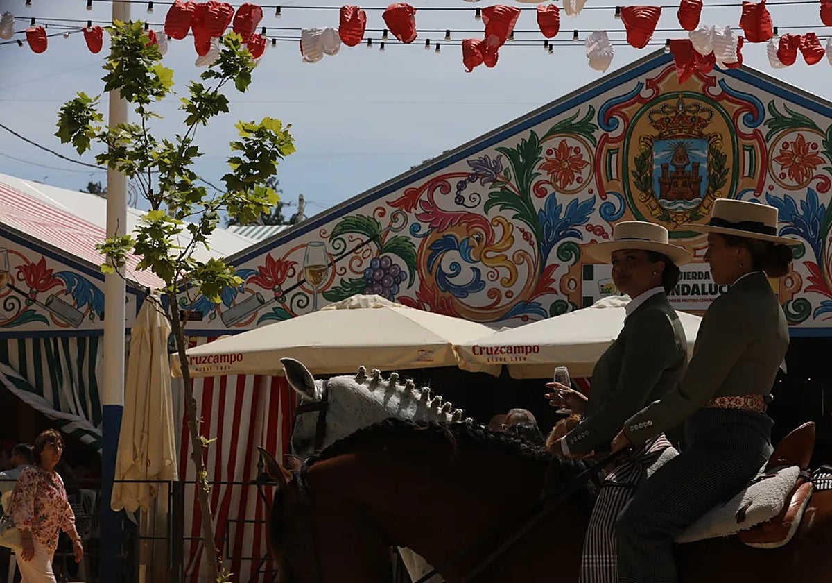 la-coincidencia-en-fechas-de-la-feria-de-el-puerto-y-la-de-jerez-plantea-dudas